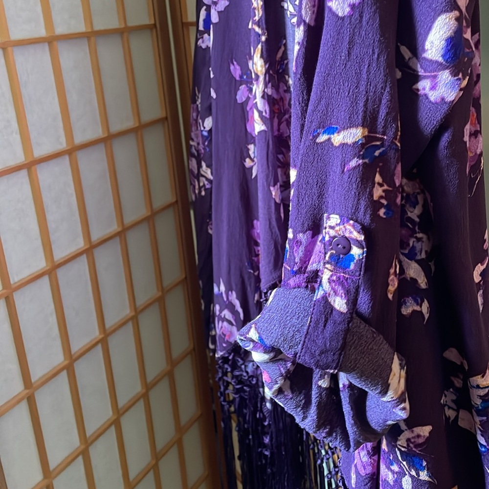Torrid Floral Print Fringe Kimono in Waters Edge Size 1x (14 - 16) - Picture 7 of 13